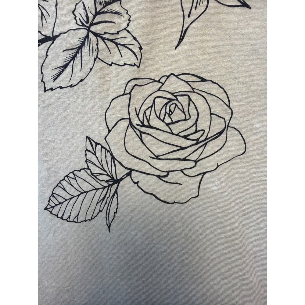 Happy Colors Women’s T-Shirt Large Graphic
Rose Flower Theme Tan Size X-Small - Picture 8 of 11